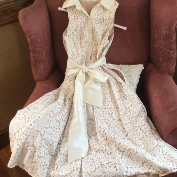 For Nordstrom by Eliza J Cream Lace Dress nude satin lining sz 2 - Picture 10 of 13